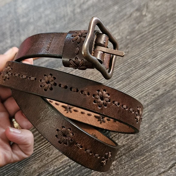 Vintage Dockers Floral Leather Belt VTG Belt Dockers 1315 Genuine Leather Stitched Flower Boho  main image 2